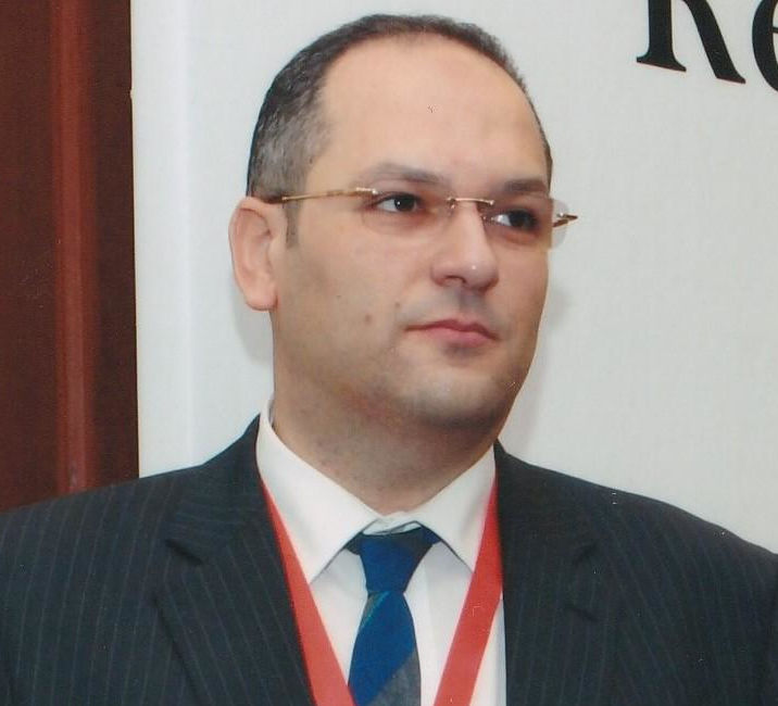 Dr. Ahmed Farhoud